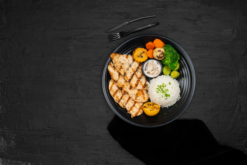 Chicken Steak With Rice (535 Cal | P:62G)