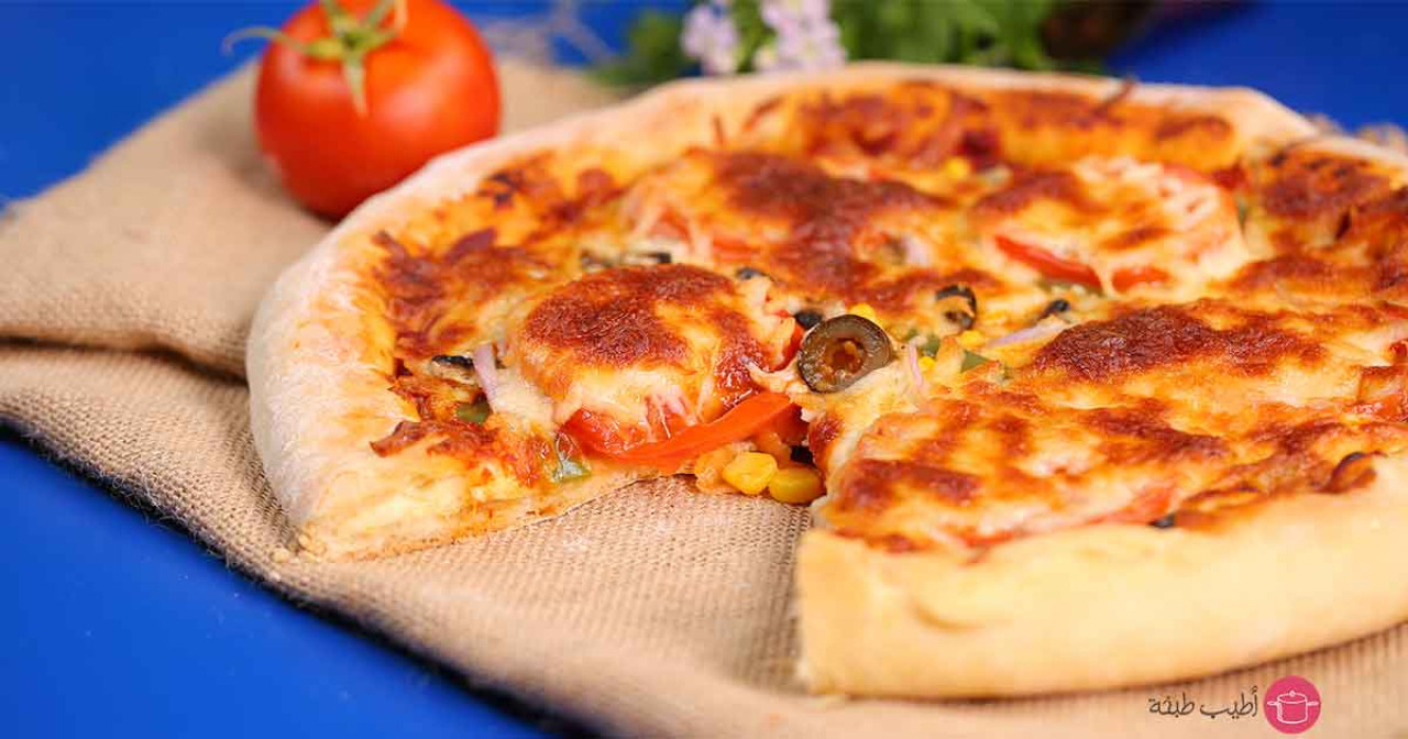 Side Stuffed Sausage Pizza